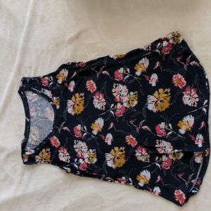 Maurices floral tank, M